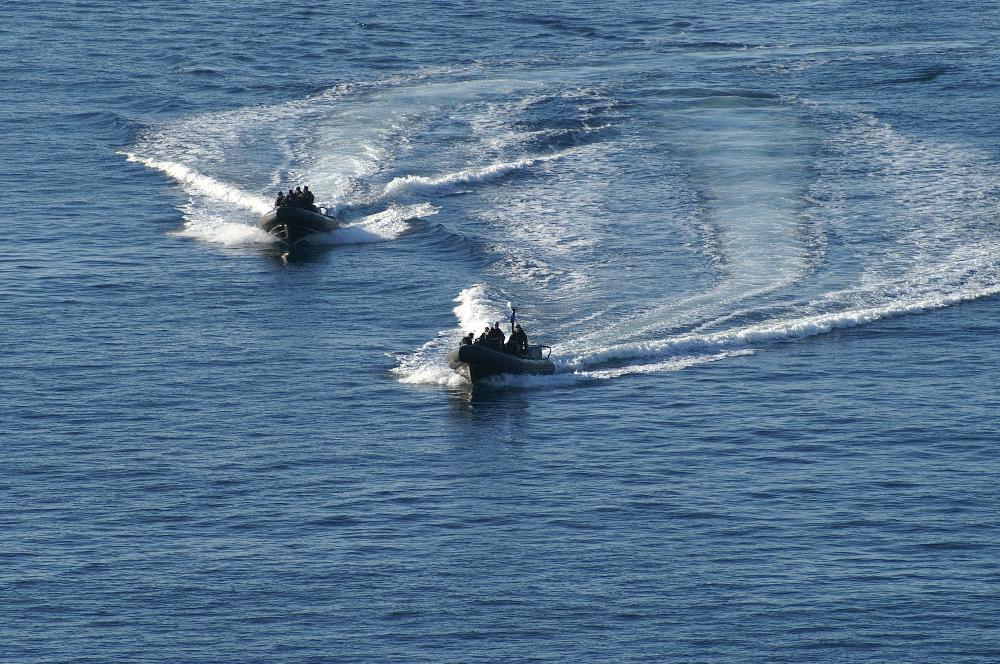 Harci csónakok If szigetének közelében