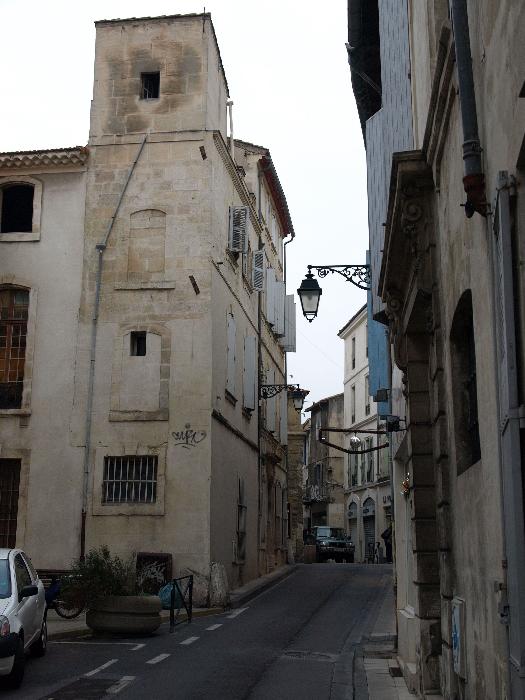 Arles-i utcakép