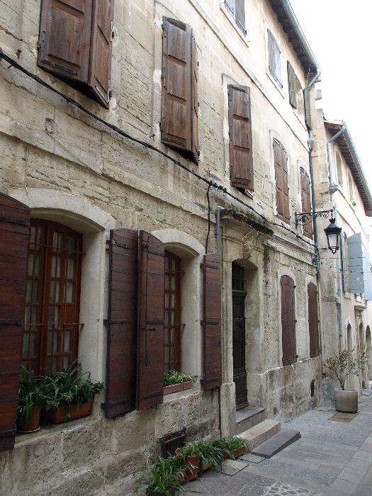 Arles-i utcakép